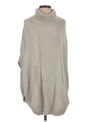 CAbi Poncho (view 1)