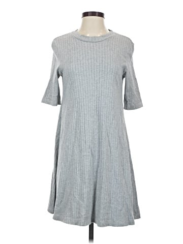 Uniqlo Casual Dress (view 1)
