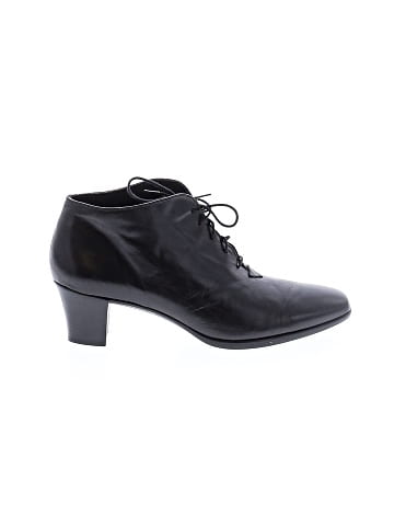 Munro American Ankle Boots (view 1)