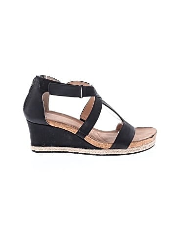 Adrienne Vittadini Wedges (view 1)