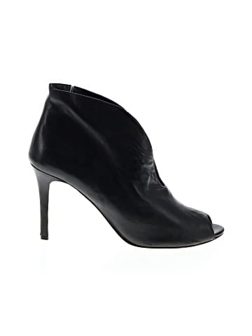 VC Signature Ankle Boots (view 1)