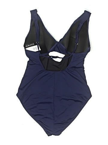 La Blanca One Piece Swimsuit (view 2)