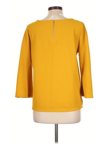 Green Envelope 3/4 Sleeve Top (view 2)
