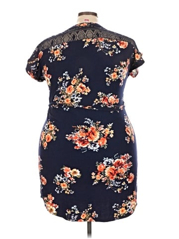 No Boundaries Casual Dress (view 2)