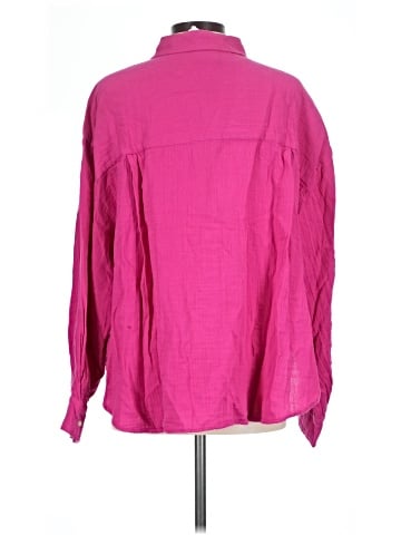 Gap Long Sleeve Button-Down Shirt (view 2)