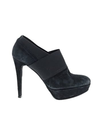 Stuart Weitzman Heels (view 1)