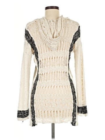 Charlotte Russe Pullover Sweater (view 2)