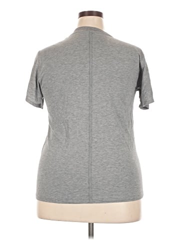 Lululemon Athletica Short Sleeve Turtleneck (view 2)