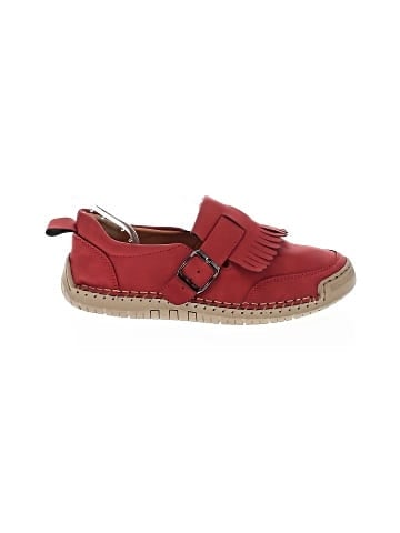 Unbranded Flats (view 1)