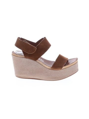 Pedro Garcia Wedges (view 1)