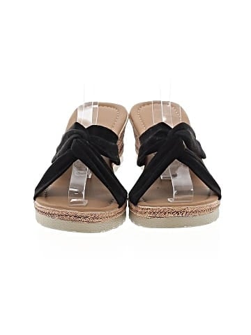 Unbranded Wedges (view 2)