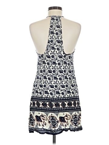 Finejo Sleeveless Blouse (view 2)