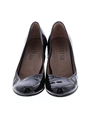 Anyi Lu Heels (view 2)