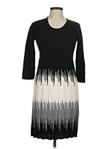 Sandra Darren Casual Dress (view 1)