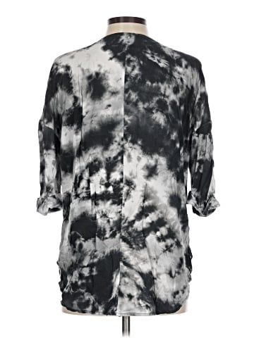 a.n.a. A New Approach 3/4 Sleeve Blouse (view 2)
