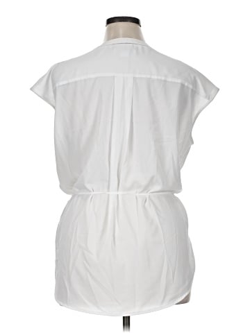 Liz Claiborne Short Sleeve Blouse (view 2)