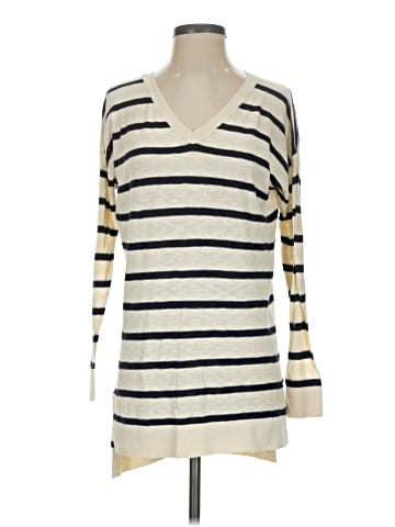 Vince. Pullover Sweater (view 1)