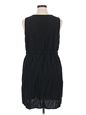 Old Navy Casual Dress (view 2)