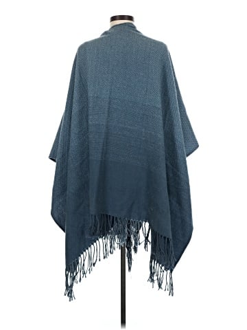 Hinge Poncho (view 2)
