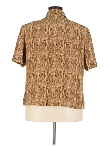 Spenser Jeremy Short Sleeve Silk Top (view 2)