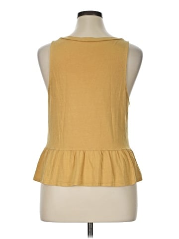 American Eagle Outfitters Tank Top (view 2)