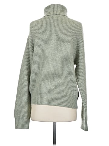 H&M Turtleneck Sweater (view 2)