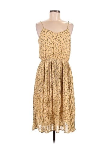 Hayden Casual Dress (view 1)
