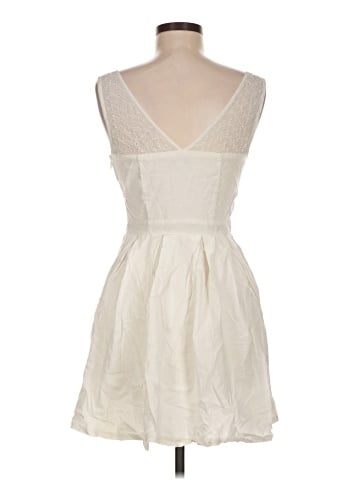 American Eagle Outfitters Cocktail Dress (view 2)