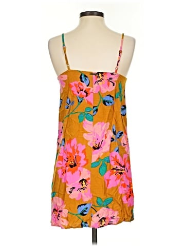 Billabong Casual Dress (view 2)