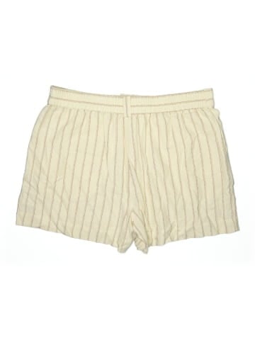 CAbi Shorts (view 2)