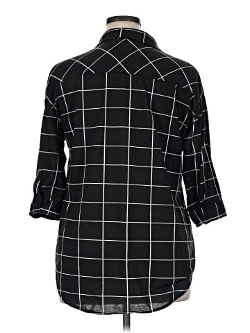 Eden & Olivia 3/4 Sleeve Button-Down Shirt (view 2)