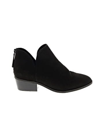 Old Navy Ankle Boots (view 1)