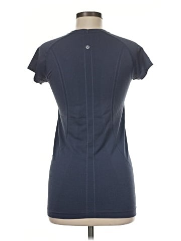 Lululemon Athletica Short Sleeve T-Shirt (view 2)