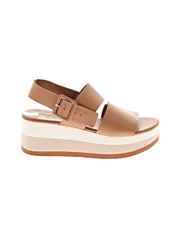 Matisse Wedges (view 1)