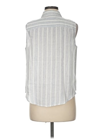 Chico's Sleeveless Button-Down Shirt (view 2)