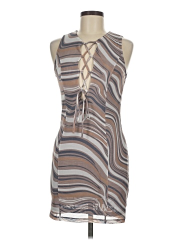 Forever 21 Casual Dress (view 1)