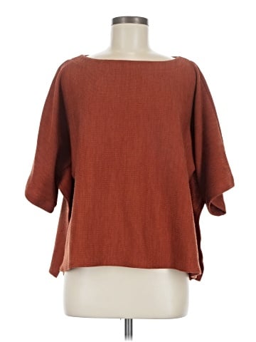 Tyche Poncho (view 1)