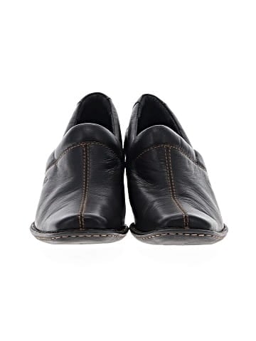 Born Heels (view 2)