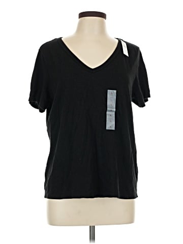 Old Navy Short Sleeve T-Shirt (view 1)