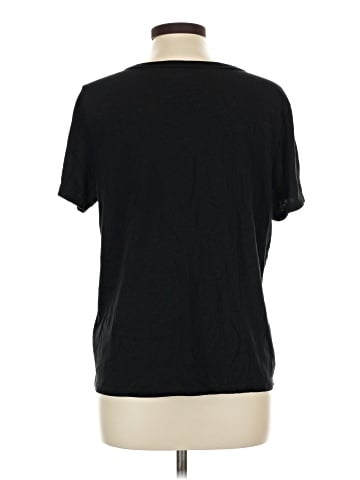 Old Navy Short Sleeve T-Shirt (view 2)
