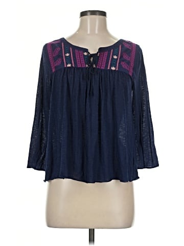 American Eagle Outfitters 3/4 Sleeve Blouse (view 1)