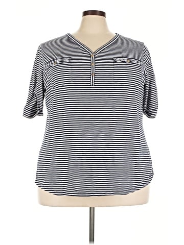 Croft & Barrow Short Sleeve T-Shirt (view 1)