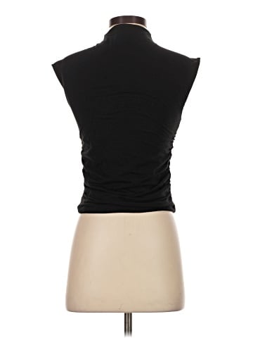 Guess Sleeveless T-Shirt (view 2)