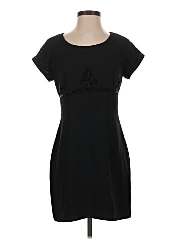 Donna Morgan Casual Dress (view 1)