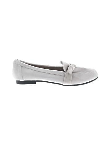 Unbranded Flats (view 1)