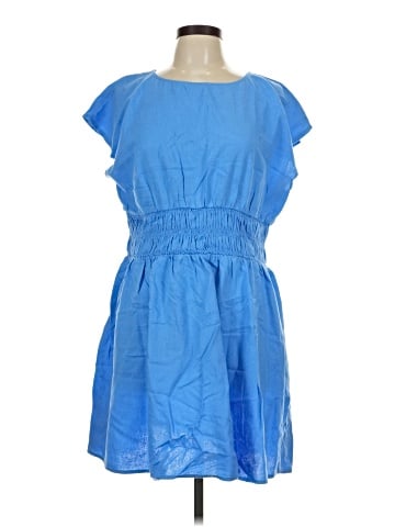 Old Navy Casual Dress (view 1)