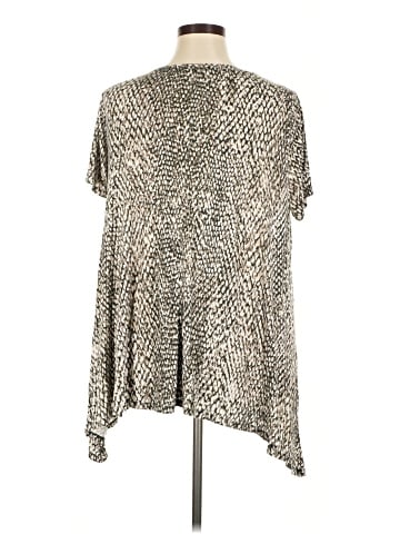 a.n.a. A New Approach Short Sleeve Blouse (view 2)