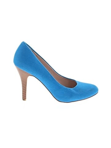 Kelly & Katie Heels (view 1)