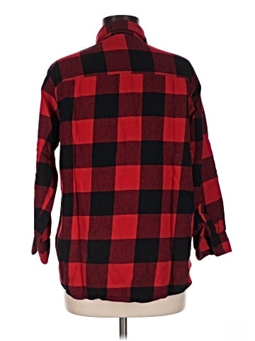 Old Navy - Maternity Long Sleeve Button-Down Shirt (view 2)
