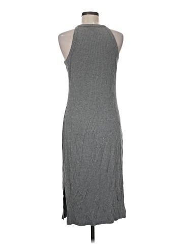 Old Navy Casual Dress (view 2)